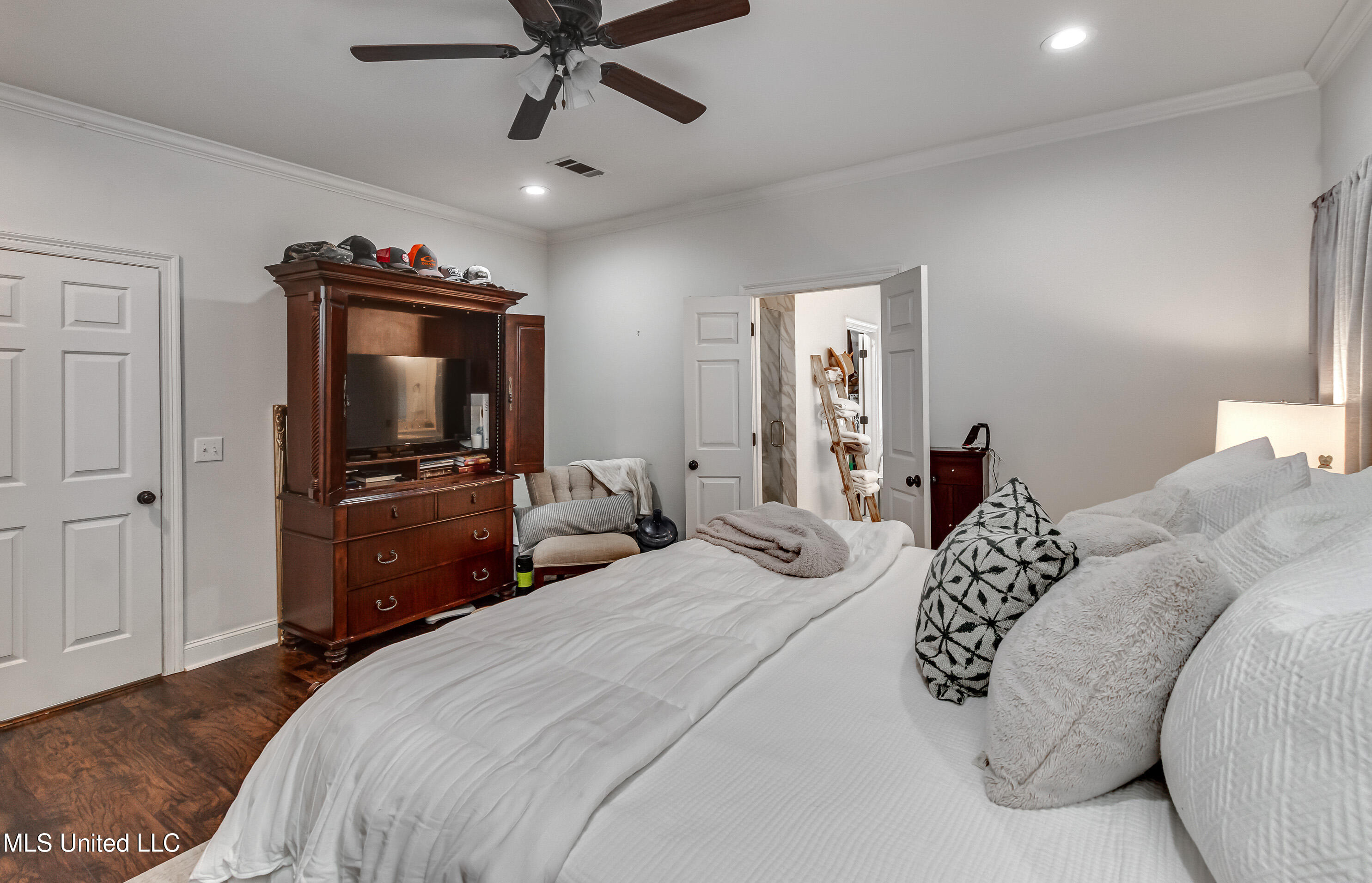 708 Oak Trail Canton, MS 39046 - Photo 21 of 60 708 Oak Trail -11