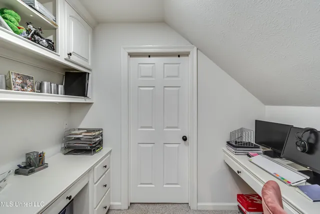 $335,000 | 708 Oak Trail, Canton, MS 39046