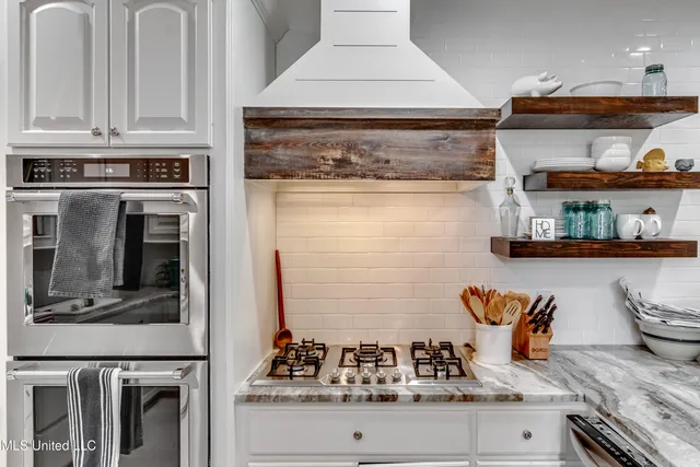 $335,000 | 708 Oak Trail, Canton, MS 39046