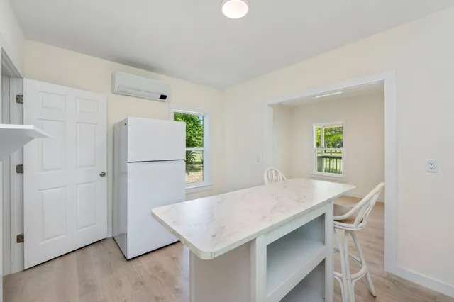 $1,300 | 76 Clay Street, DeFuniak Springs, FL 32435