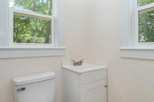 $1,300 | 76 Clay Street, DeFuniak Springs, FL 32435