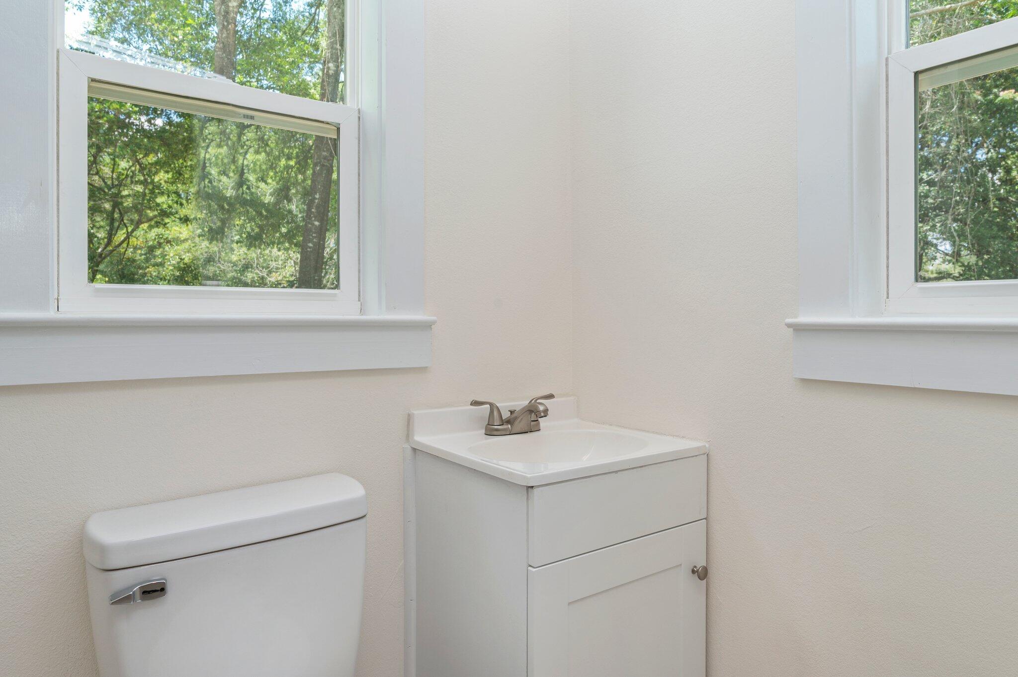 76 Clay Street DeFuniak Springs, FL 32435 - Photo 22 of 27 22-web-or-mls-76 Clay St-18