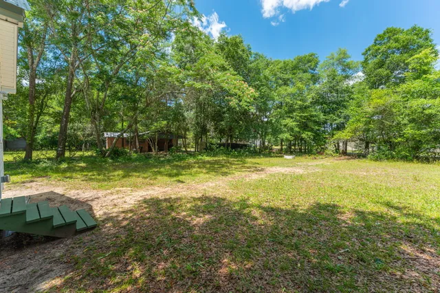 $1,300 | 76 Clay Street, DeFuniak Springs, FL 32435