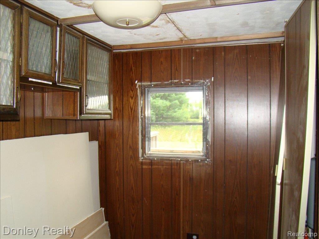 6086 Wilcox Road Deford, MI 48729 - Photo 3 of 7 6086 Wilcox Ind Bank (12)