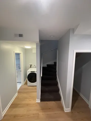 $2,999 | 1024 West Ainslie Street, Unit 1, Chicago, IL 60640