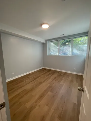 $3,300 | 1024 West Ainslie Street, Unit 1, Chicago, IL 60640