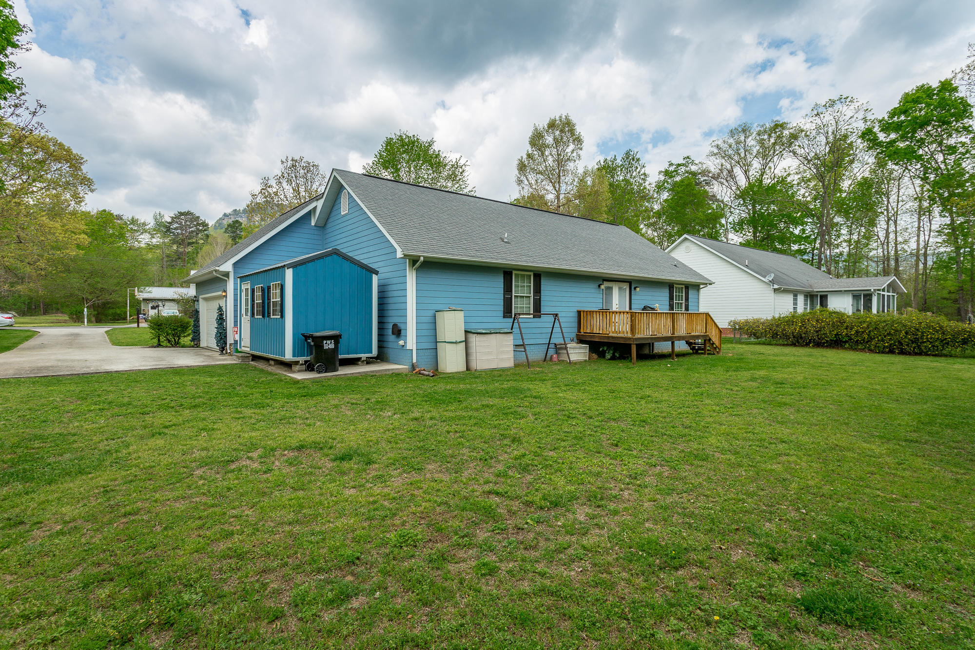 154 Maple Street Dunlap, TN 37327 - Photo 8 of 36 154 Maple Street-8