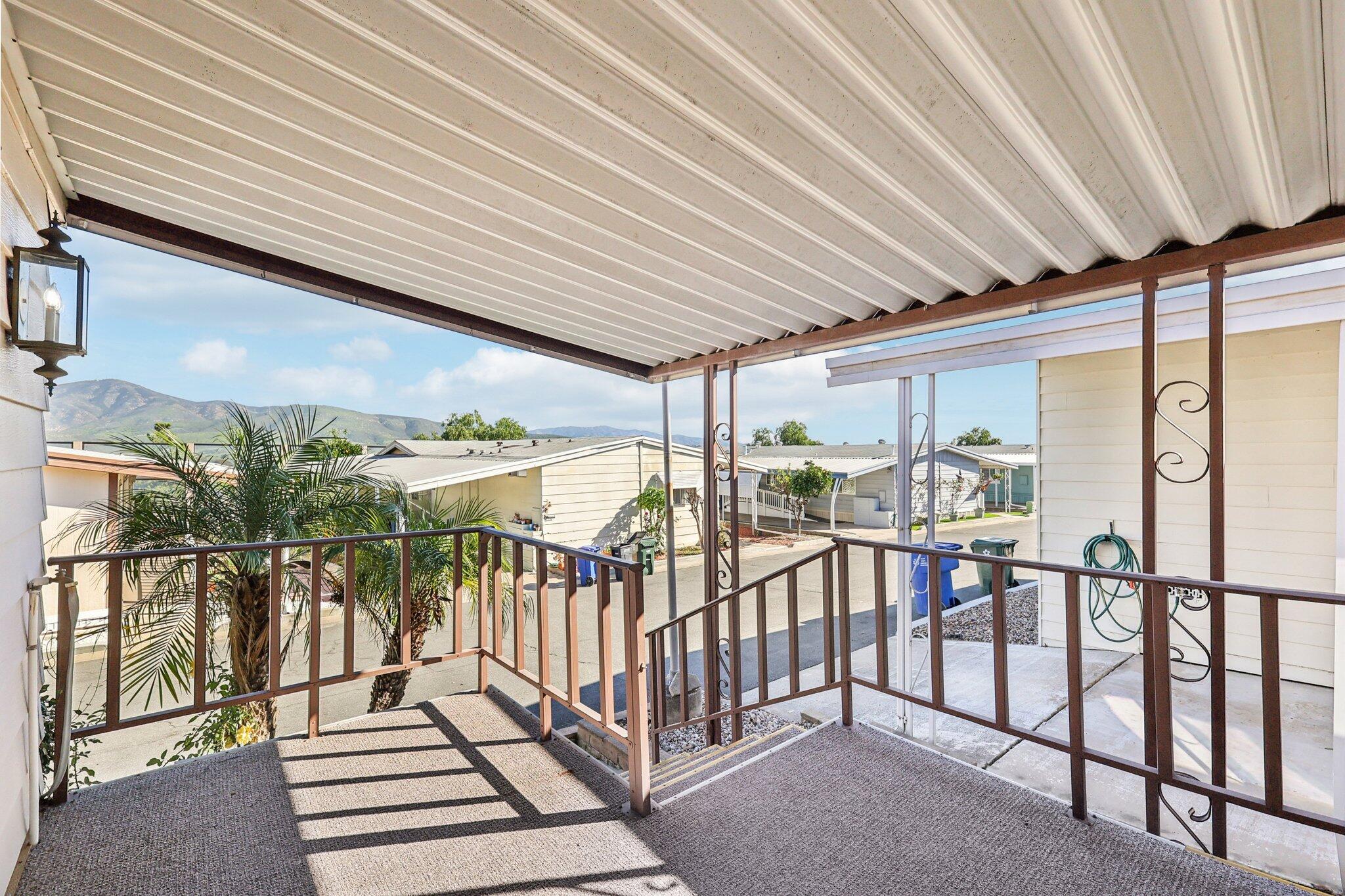 275 South Worthington Street, Unit 14 Spring Valley, CA 91977 - Photo 5 of 69 50-web-or-mls-S Worthington St 14-S2701-