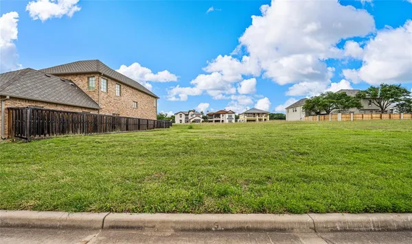 $1,500,000 | Package Deal - The Package Deal - The Enclave Court, Waco, TX 76708