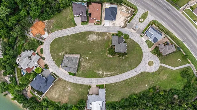 $1,500,000 | Package Deal - The Package Deal - The Enclave Court, Waco, TX 76708