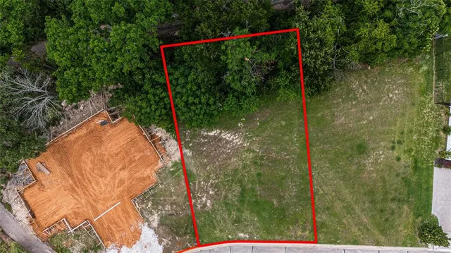 $1,500,000 | Package Deal - The Package Deal - The Enclave Court, Waco, TX 76708