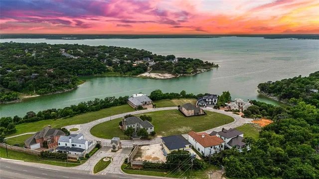 $1,500,000 | Package Deal - The Package Deal - The Enclave Court, Waco, TX 76708