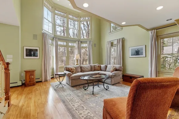 $1,795,000 | 521 Barretts Mill Road, Concord, MA 01742