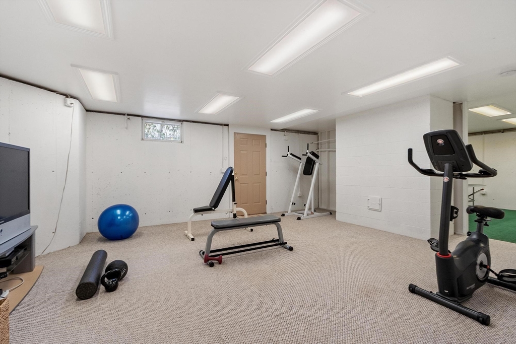 521 Barretts Mill Road Concord, MA 01742 - Photo 34 of 42