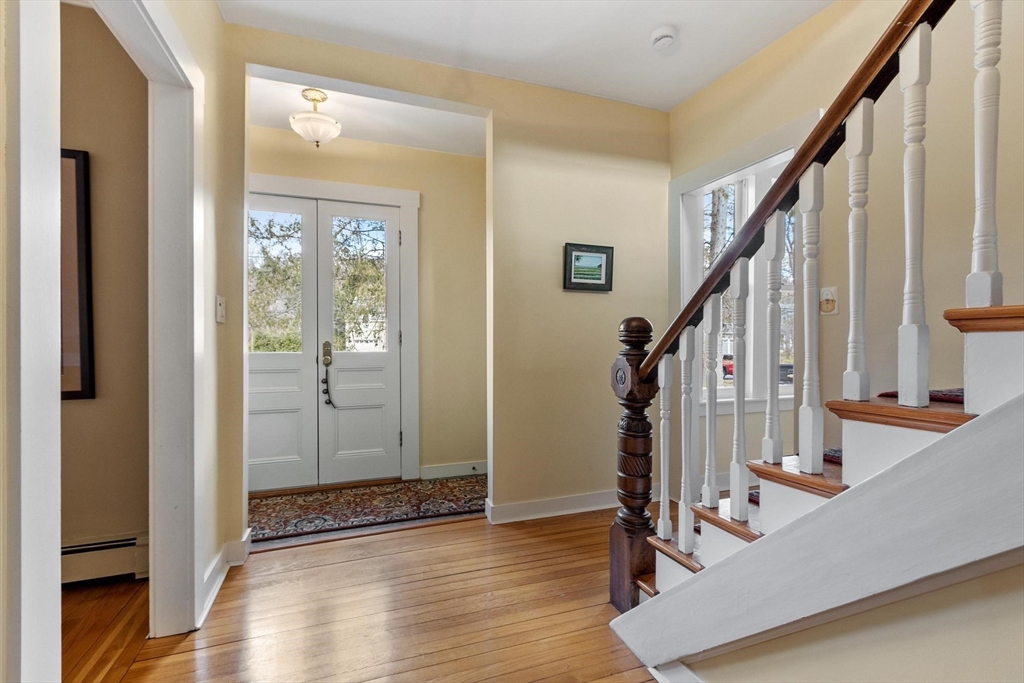 521 Barretts Mill Road Concord, MA 01742 - Photo 4 of 42