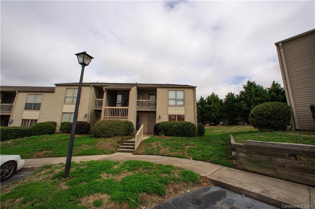11067 Running Ridge Road Charlotte, NC 28226 - Photo 2 of 15