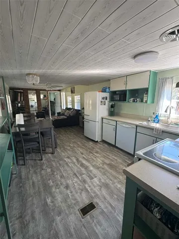 $209,700 | 21162 Northeast 146th Place, Fort McCoy, FL 32134