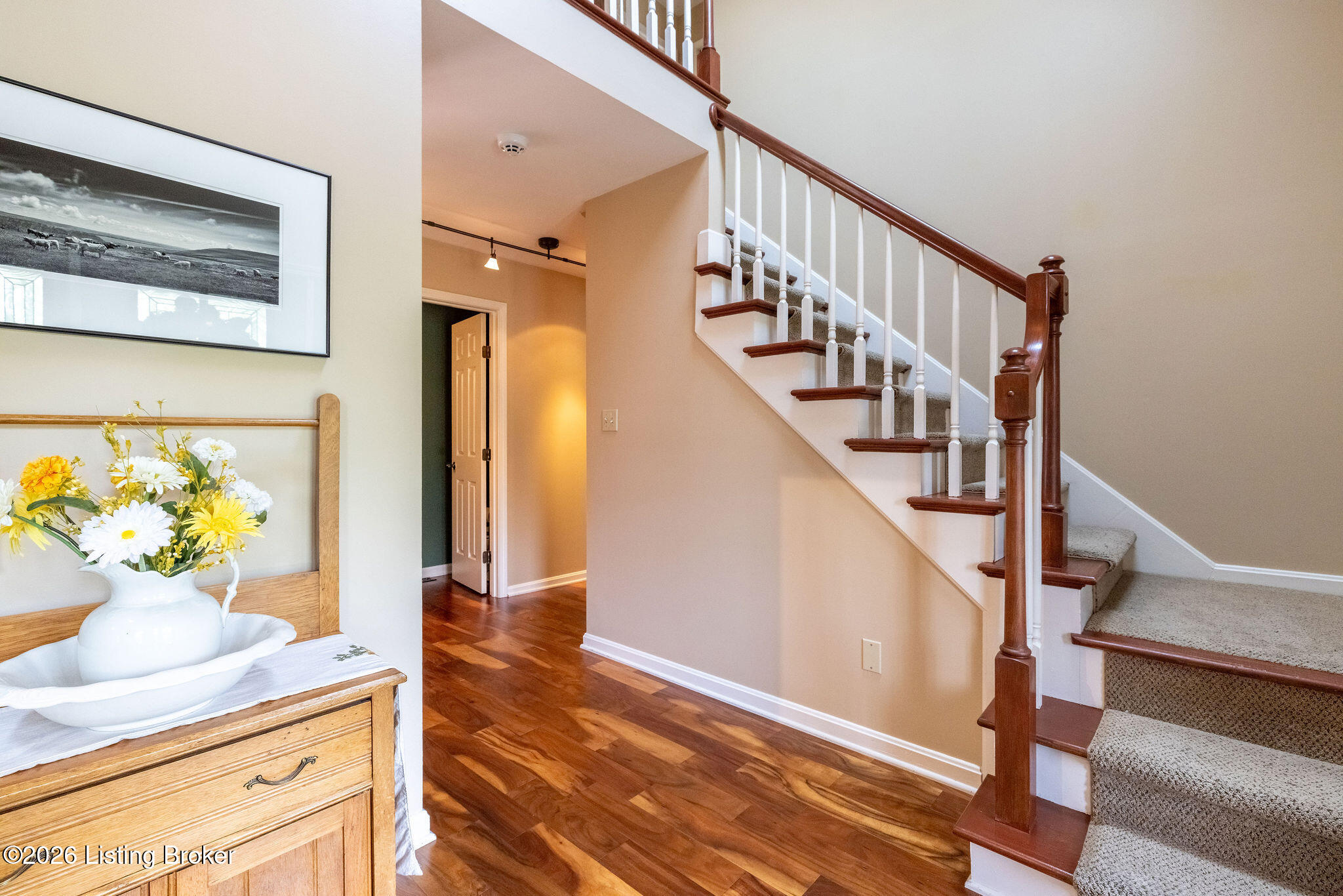 7313 Bluffington Road Louisville, KY 40291 - Photo 4 of 28 9F2A0067-HDR