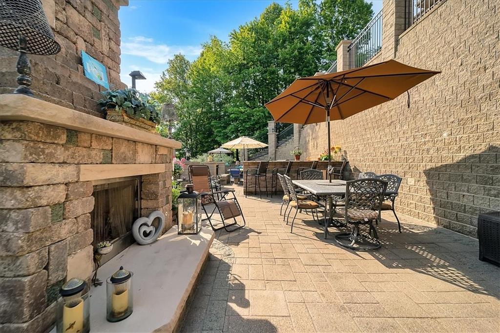 2106 Reis Run Road Pittsburgh, PA 15237 - Photo 17 of 42 an outdoor space with seating