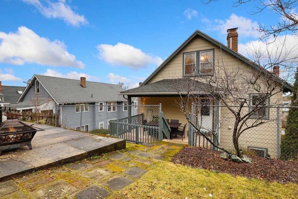 54 Edgecliff Road, Unit 2 Watertown, MA 02472 - Photo 20 of 22