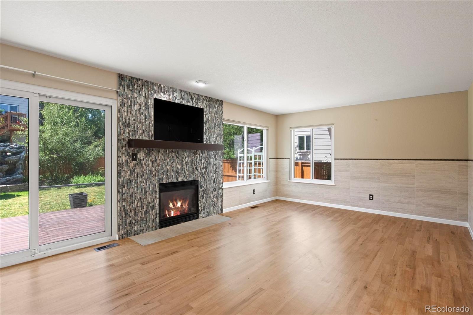 6846 Edgewood Way Highlands Ranch, CO 80130 - Photo 12 of 44 Gallery Image 12