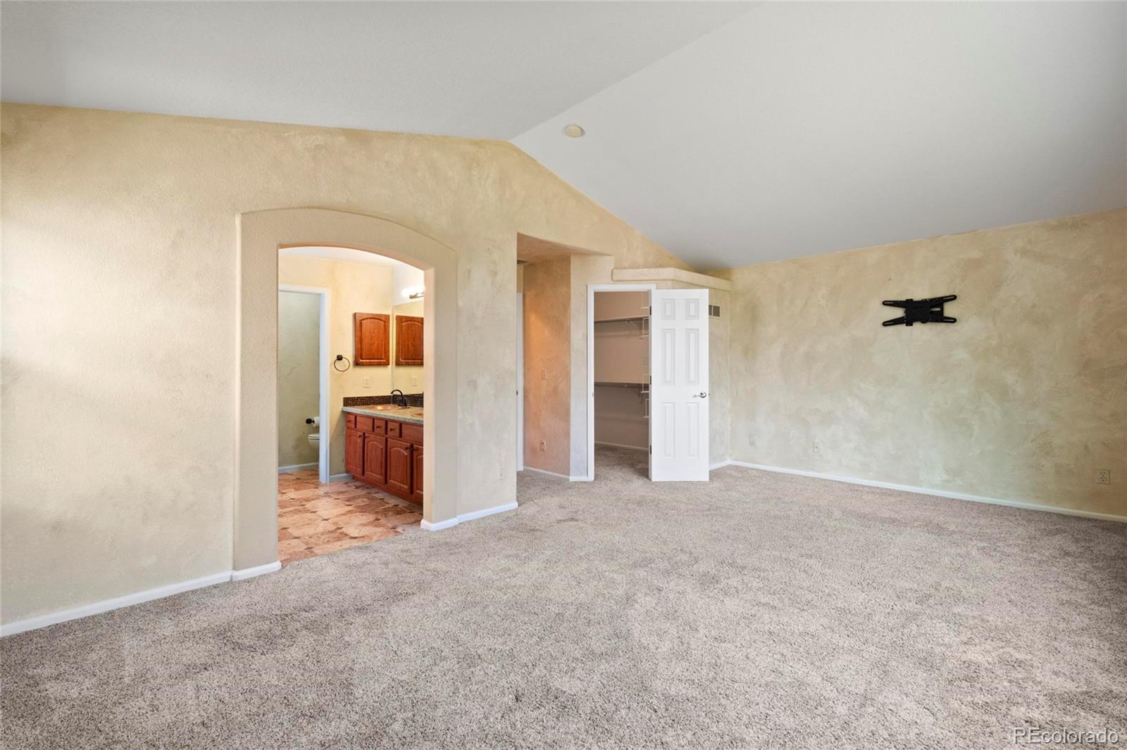 6846 Edgewood Way Highlands Ranch, CO 80130 - Photo 29 of 44 Gallery Image 29