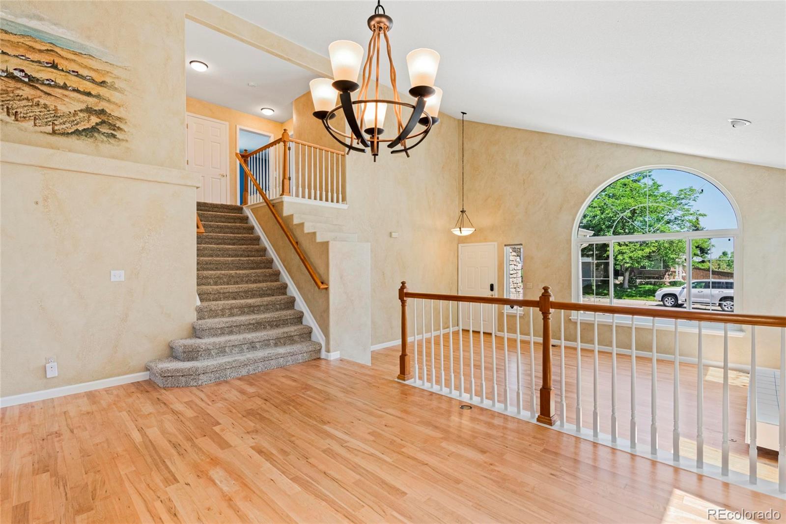 6846 Edgewood Way Highlands Ranch, CO 80130 - Photo 7 of 44 Gallery Image 7