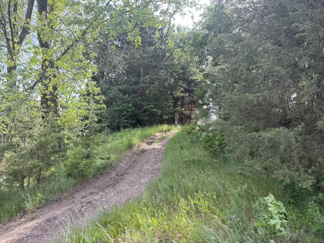 $82,500 | 353 Twin Lakes Drive, Rome, WI 54457