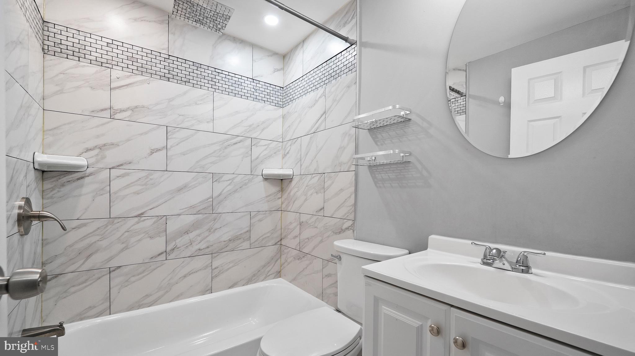 2880 Pelham Avenue Baltimore, MD 21213 - Photo 13 of 30