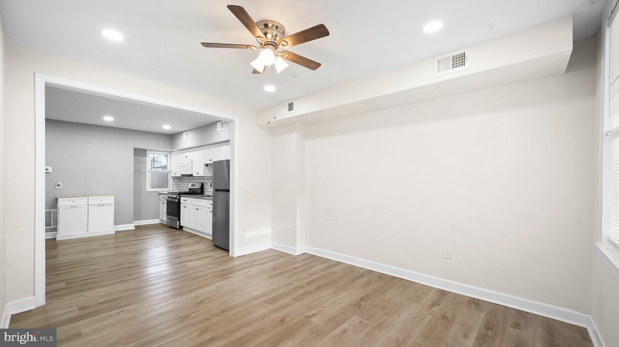 2880 Pelham Avenue Baltimore, MD 21213 - Photo 6 of 30