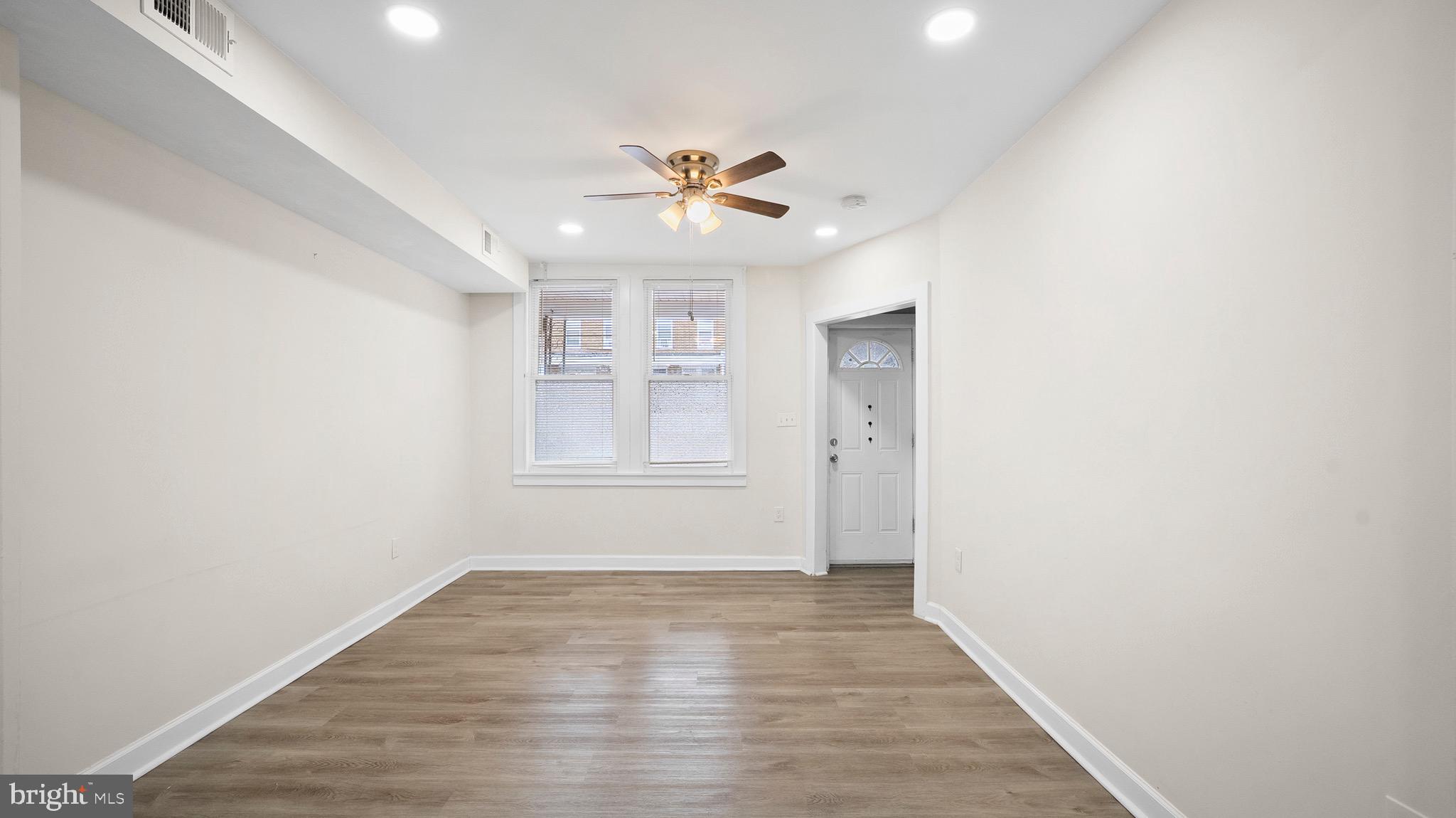 2880 Pelham Avenue Baltimore, MD 21213 - Photo 8 of 30