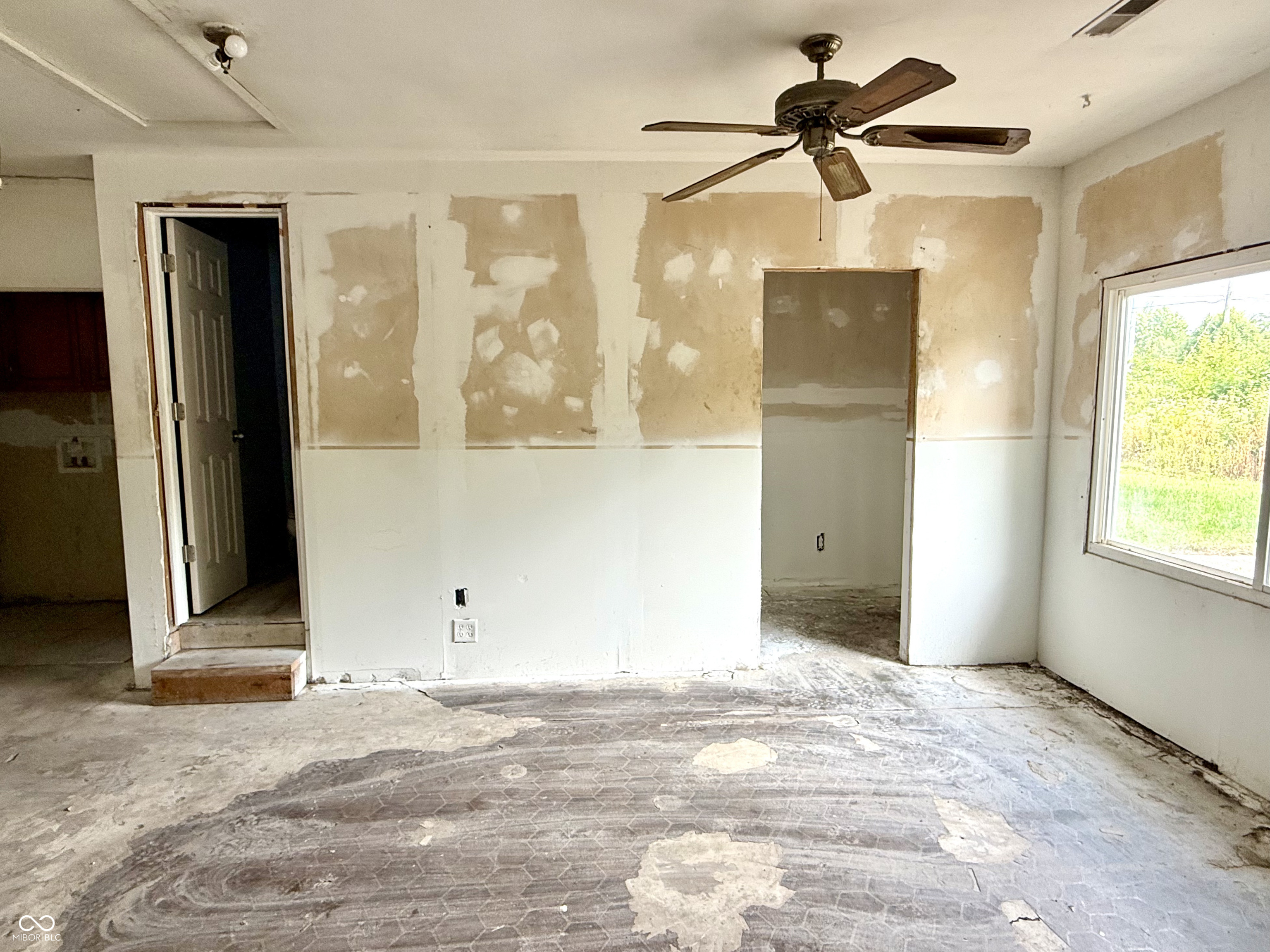 5016 Olive Branch Road Greenwood, IN 46143 - Photo 50 of 60 Gallery Image 50