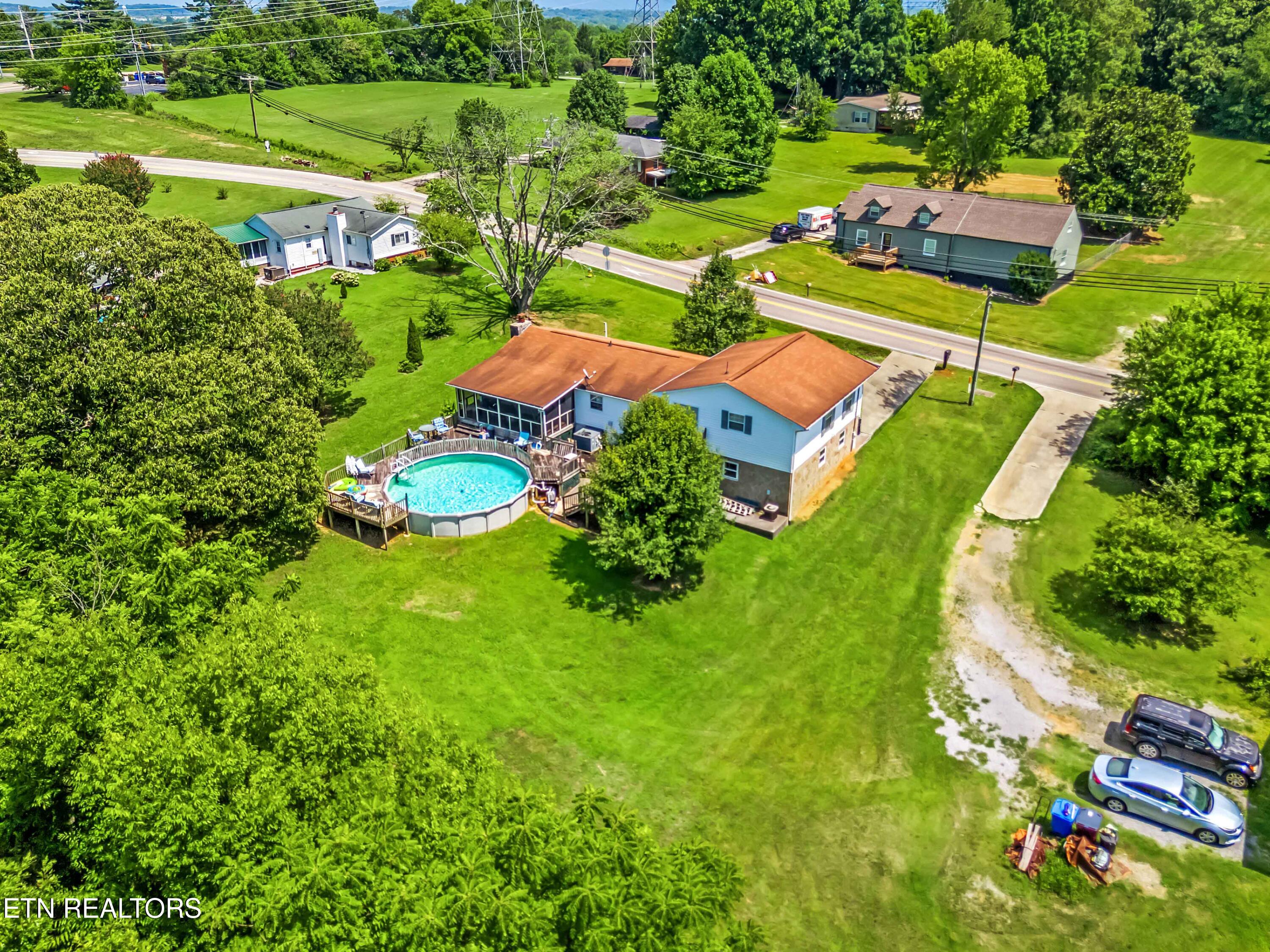 958 West Hunt Road Alcoa, TN 37701 - Photo 47 of 47 back