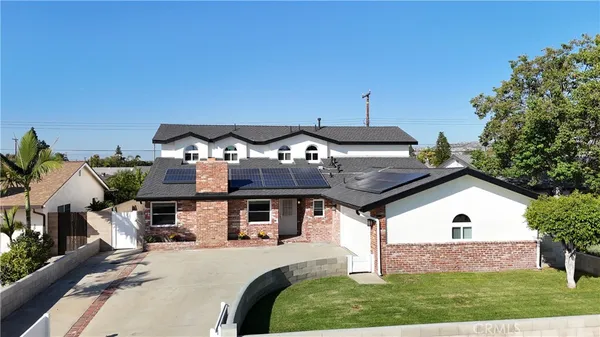$1,550,000 | 2331 East Adams Avenue, Orange, CA 92867