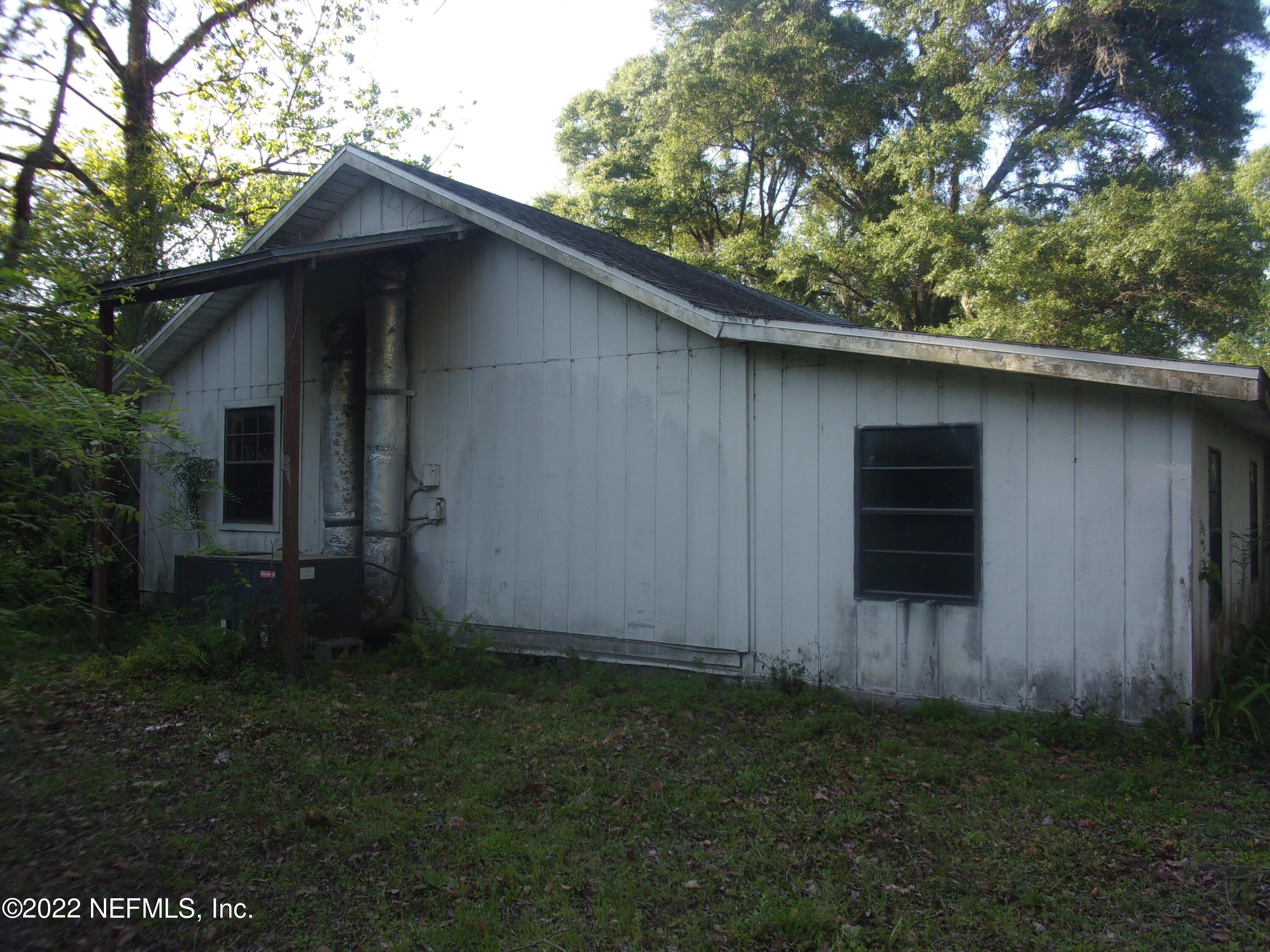 54065 Plantation Road Callahan, FL 32011 - Photo 16 of 16 Side of House