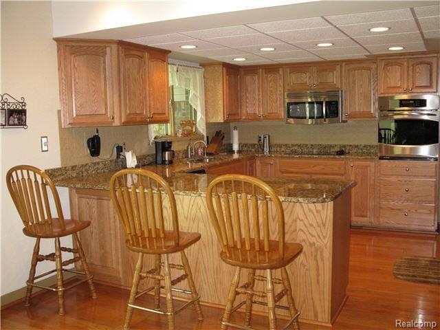 All new, remodeled, eat-in KT