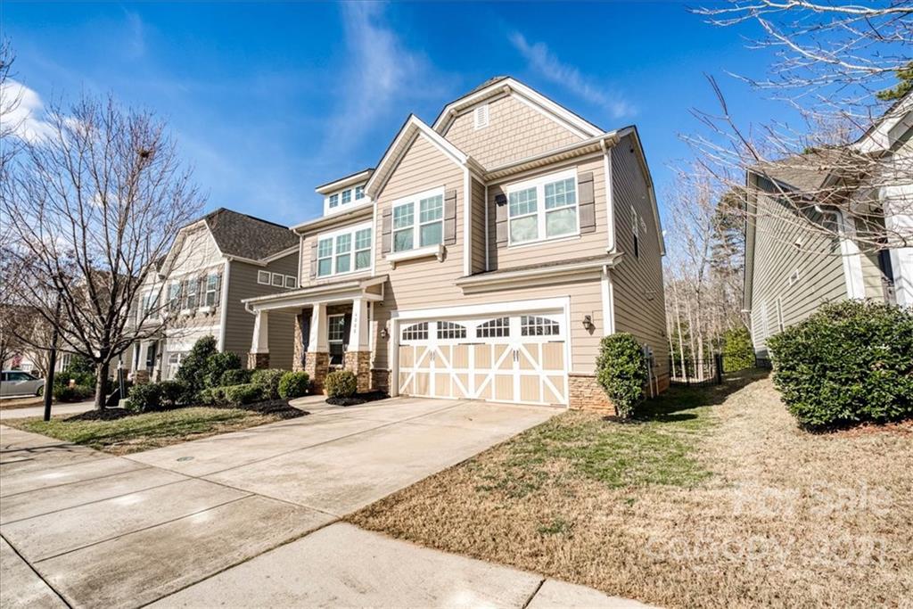 4008 Fallondale Road Waxhaw, NC 28173 - Photo 2 of 44 a front view of a house with a yard