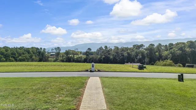 $879,000 | 96 Belle Arden Drive, Greeneville, TN 37745