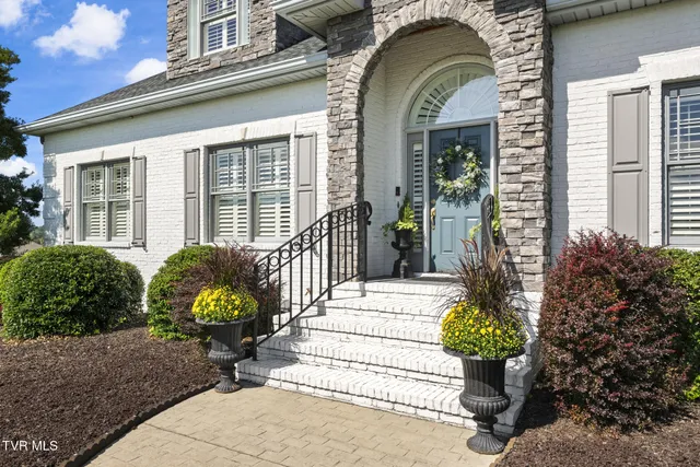 $879,000 | 96 Belle Arden Drive, Greeneville, TN 37745