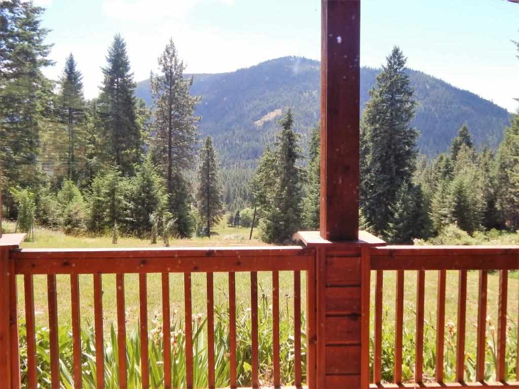 2228 H Marble Valley-Basin Road Addy, WA 99101 - Photo 12 of 18