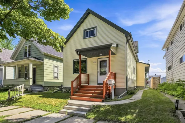 $179,000 | 1113 High Avenue, Sheboygan, WI 53081