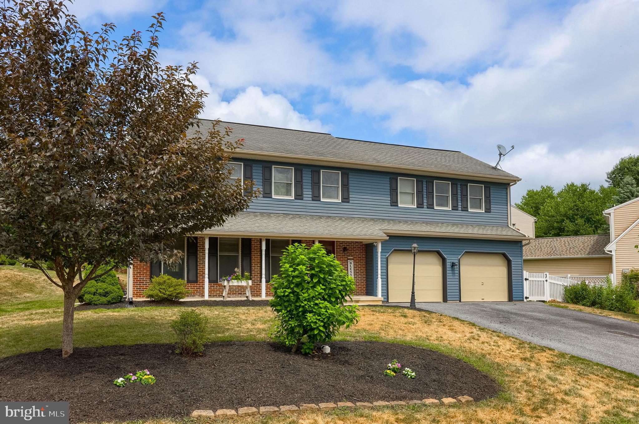 323 Knights Bridge Way Lititz, PA 17543 - Photo 2 of 56