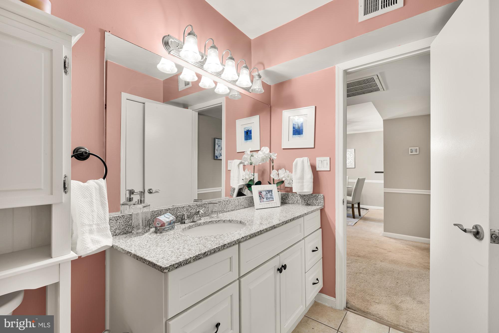 10248 Appalachian Circle, Unit 1B2 Oakton, VA 22124 - Photo 21 of 28