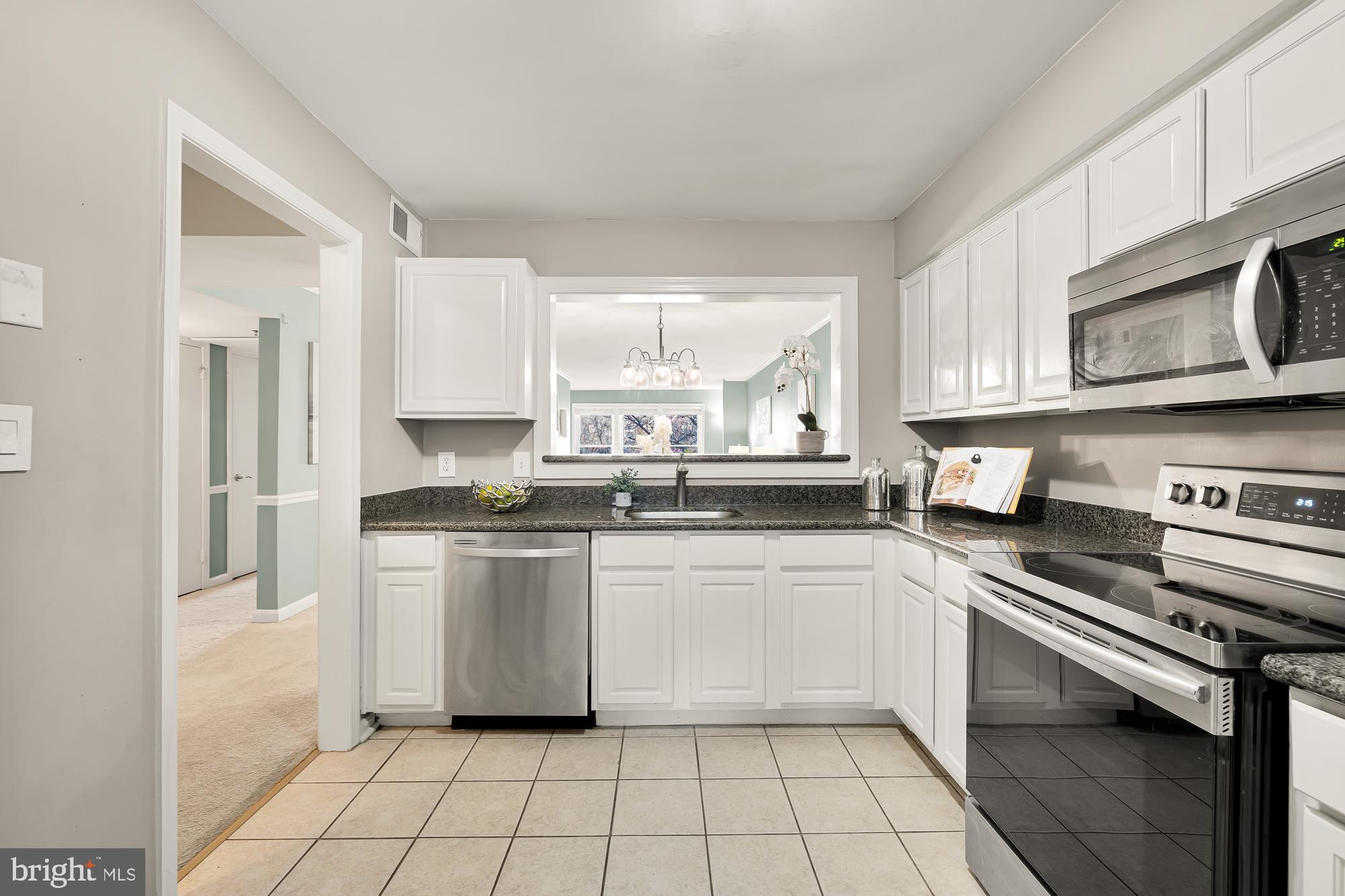 10248 Appalachian Circle, Unit 1B2 Oakton, VA 22124 - Photo 8 of 28