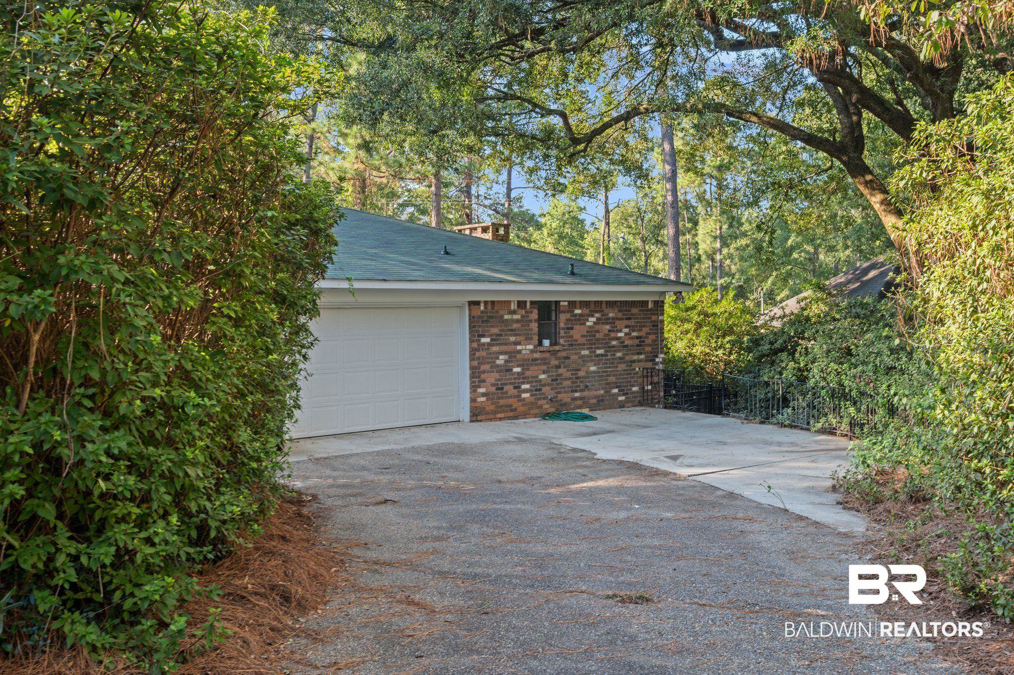 101 Cameron Circle Daphne, AL 36526 - Photo 23 of 39