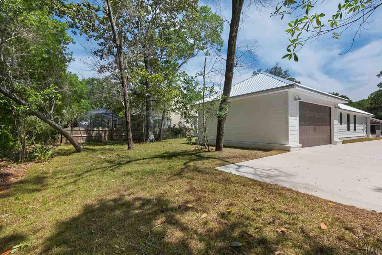 16210 Innerarity Point Road Pensacola, FL 32507 - Photo 36 of 37 Gallery Image 36