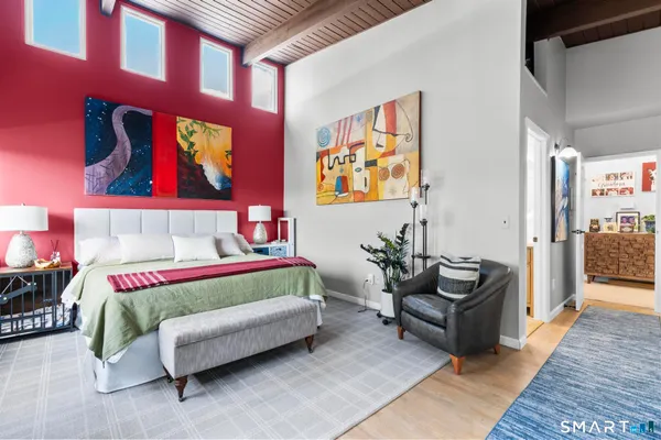 $669,000 | 19 Ledgebrook Drive, Unit 19, Norwalk, CT 06854