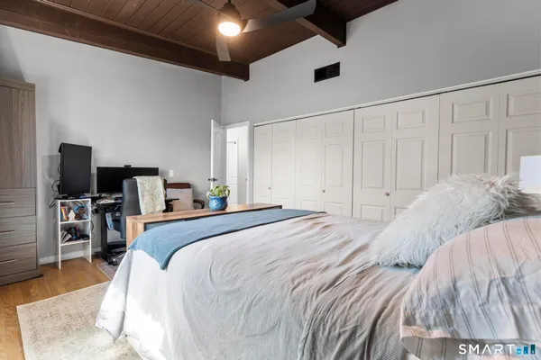 $669,000 | 19 Ledgebrook Drive, Unit 19, Norwalk, CT 06854