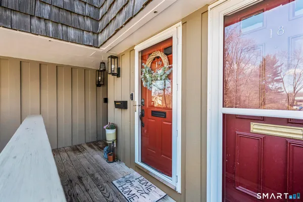 $669,000 | 19 Ledgebrook Drive, Unit 19, Norwalk, CT 06854