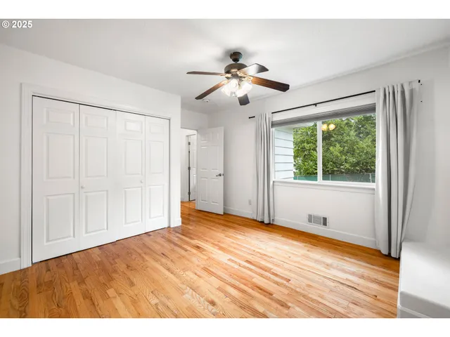 $599,900 | 11102 Northeast Beech Street, Portland, OR 97220